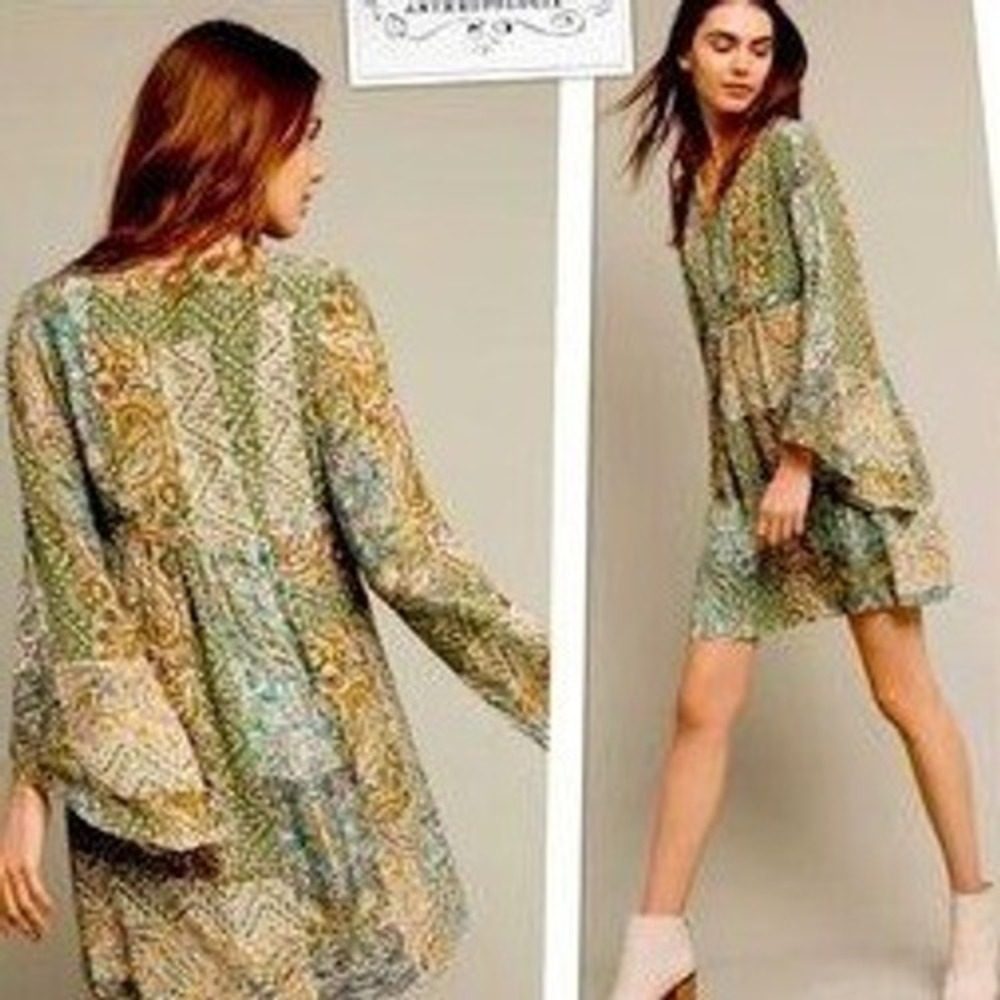 Floreat Anthropologie Silk Mini V neck Dress Long Flare Sleeve Fairy green 8P